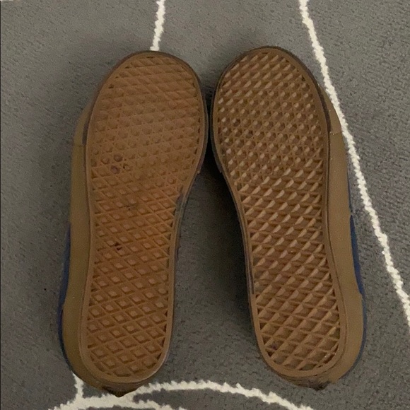 Vans Navy Blue Sneakers with Brown Sole - Picture 6 of 6